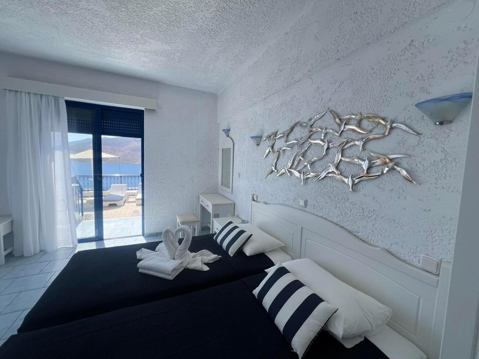 Marinas Studios Livadia  Pokój zdjęcie